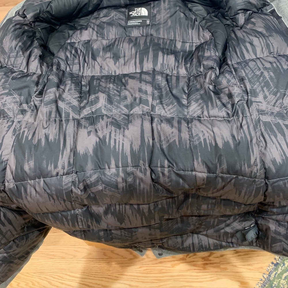 North face Artic Parka - Picture 7 of 8